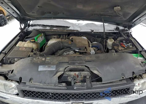 2001 Chevrolet Silverado K2500 Heavy Duty from USA, damaged, VIN 1GCHK23141F194317